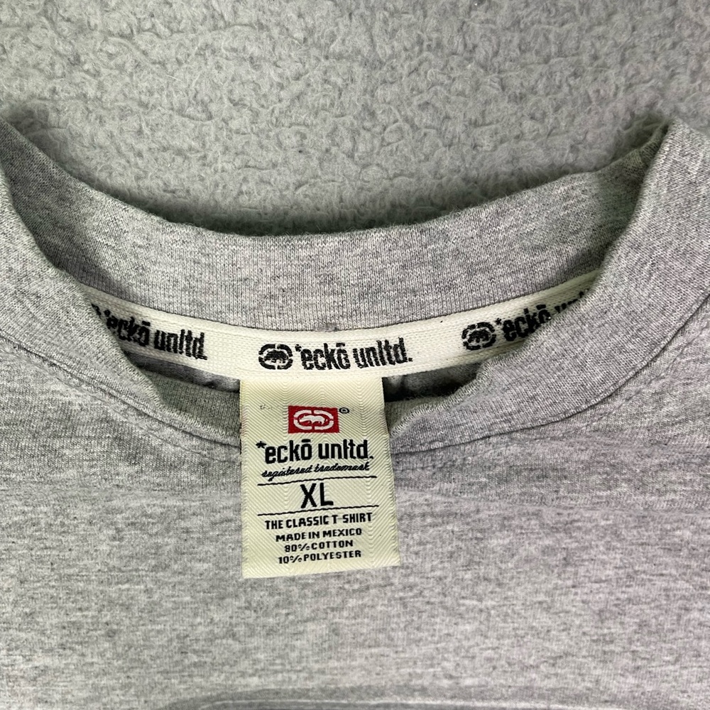 Vintage y2k ecko unltd Holographic Grafitti T-shirt - Picture 4 of 5